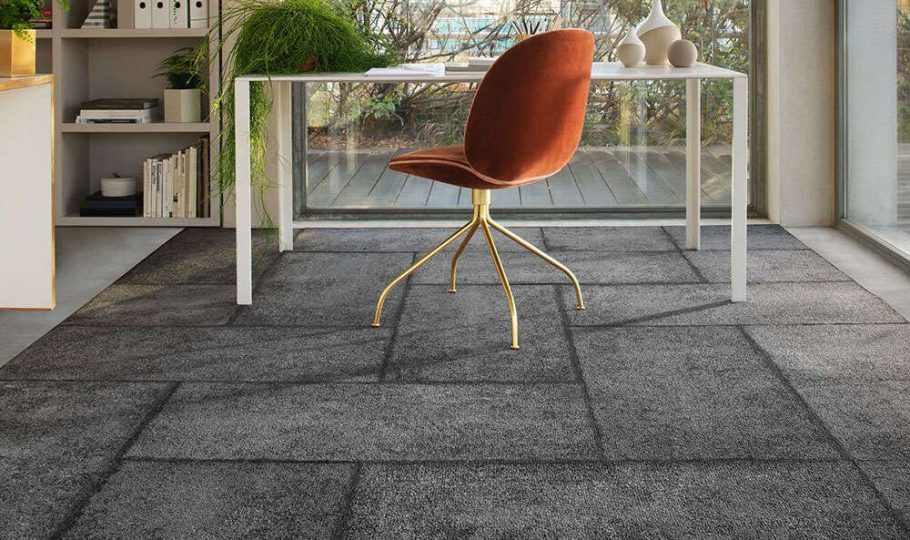 milliken-comfortable-concrete-metro-tapijtplanken-product-full
