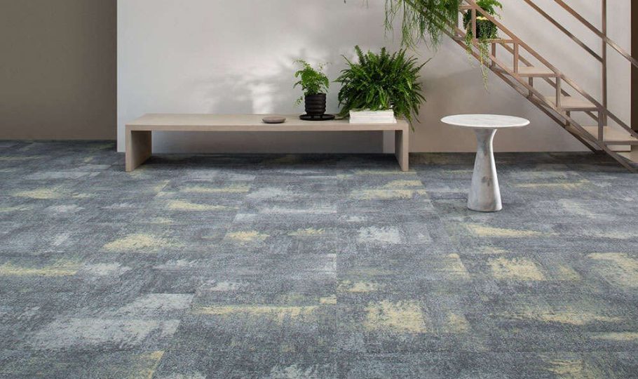 milliken-comfortable-concrete-sherbet-lemon-akoestische-vloerbedekking-product-full